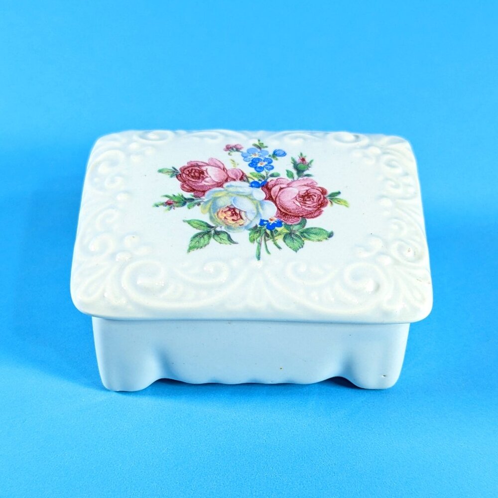 Floral porcelain trinket box, romantic jewelry storage box